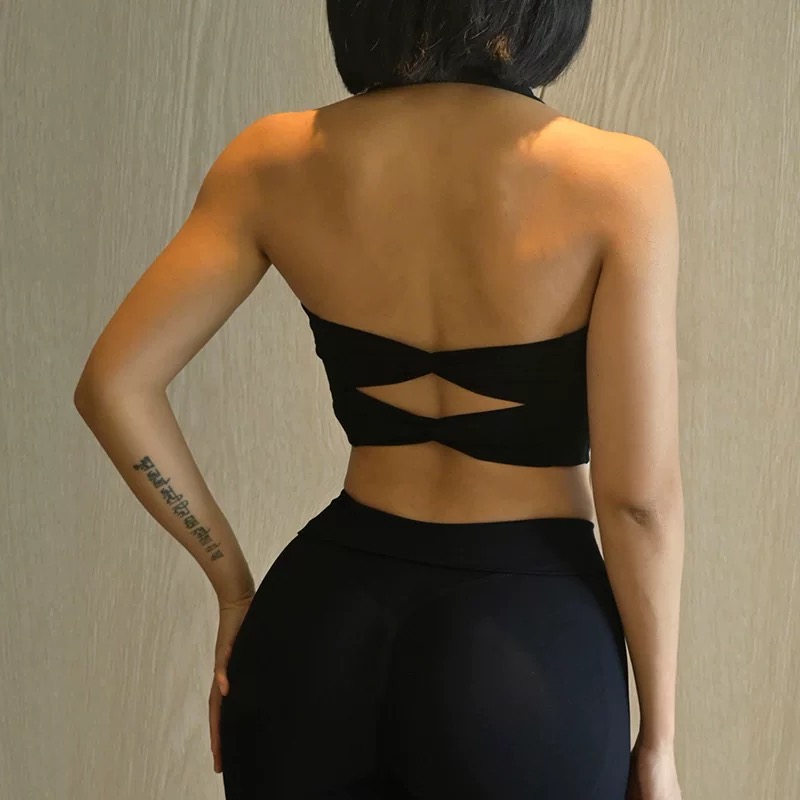 Women's Halterneck Sports Bra  - огляд і ціна Sports Bra Racerback